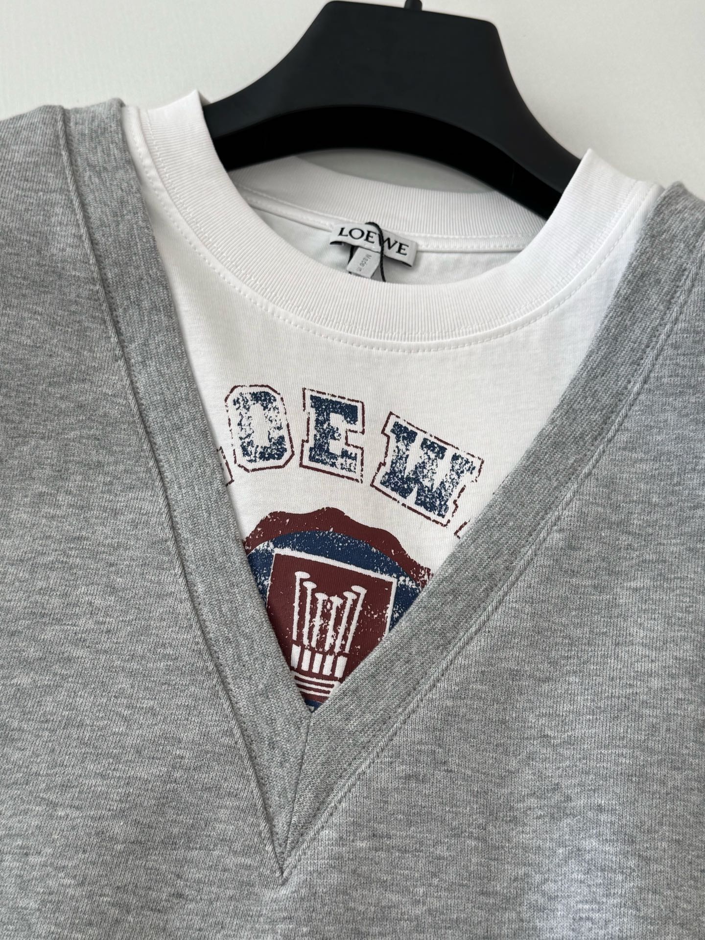 Loewe Unisex Sweatshirt Size S-XL