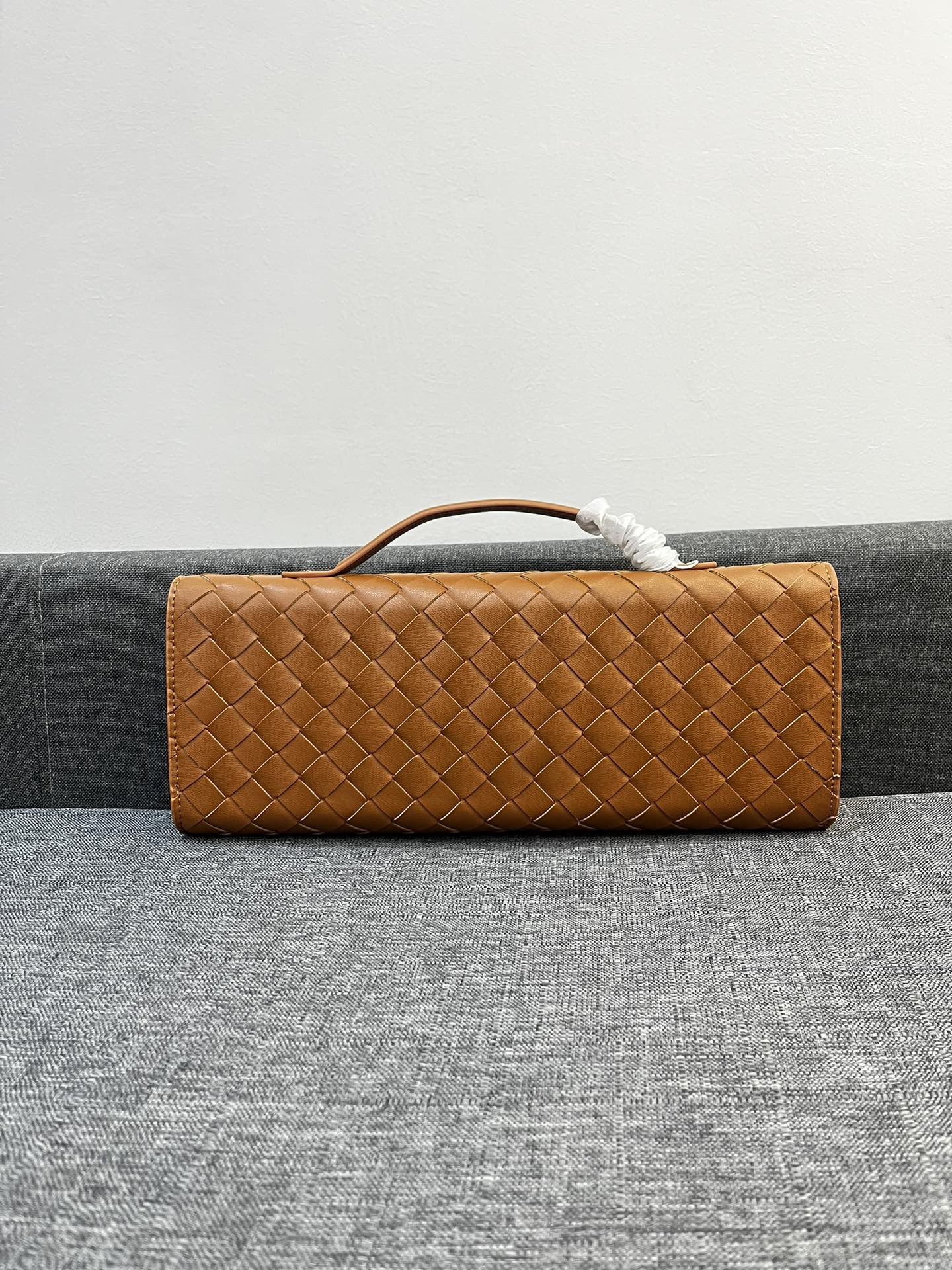 Bottega Veneta Andiamo Clutch 30*13*4cm