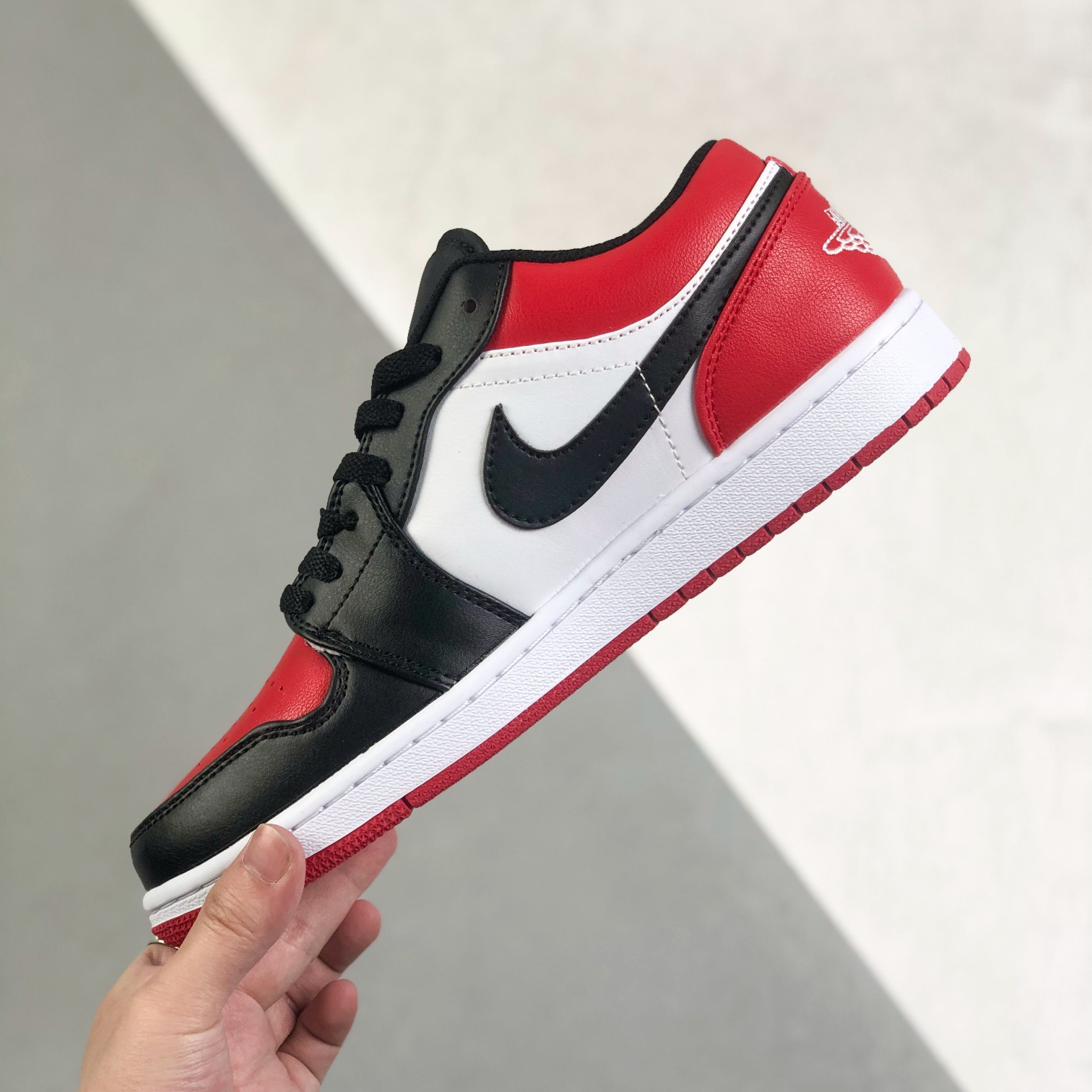 Nike Air Jordan 1 Low Top Sneakers Shoes Gr. 36-46