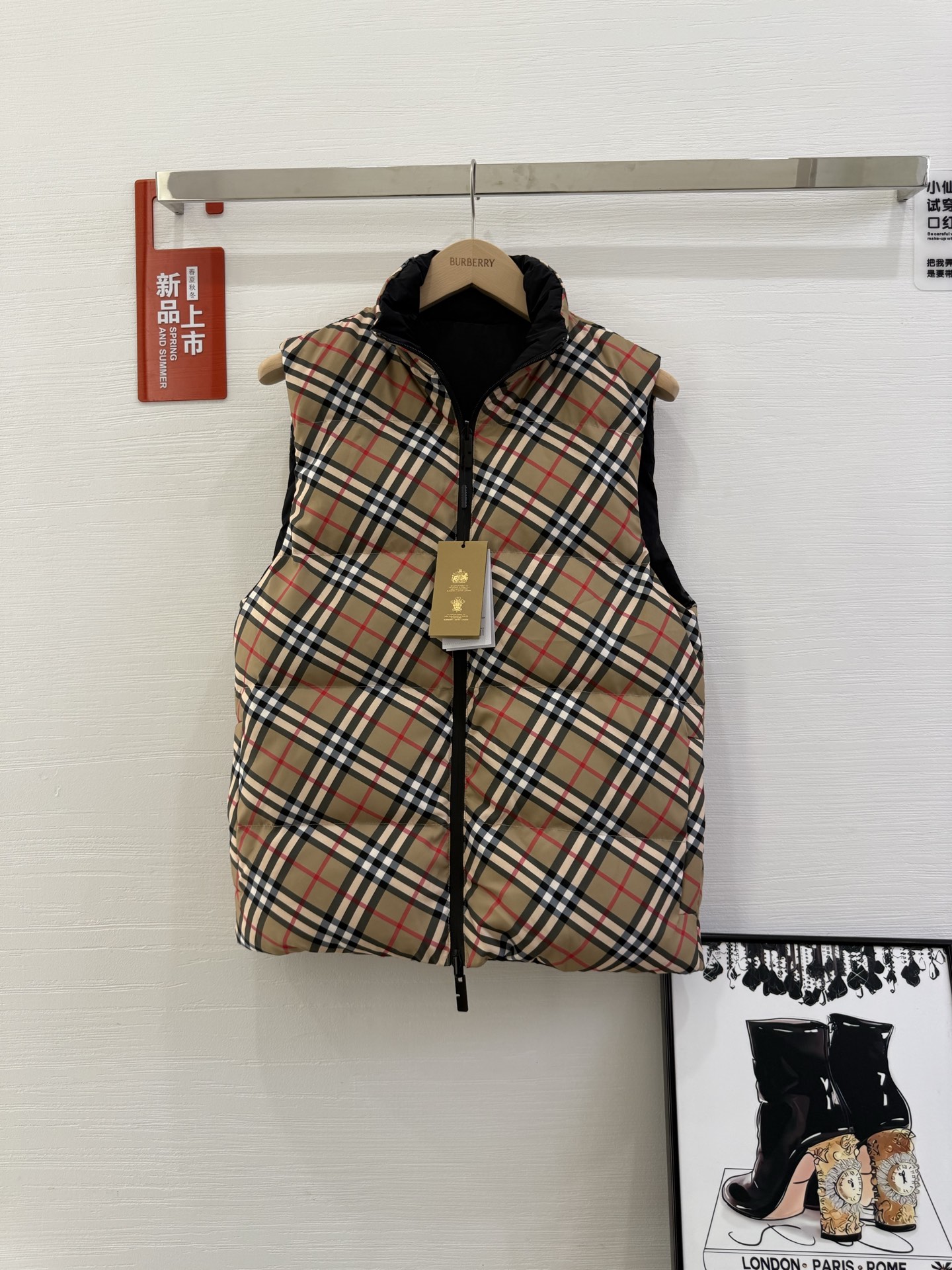 Burberry Unisex Vest Size S-XXL