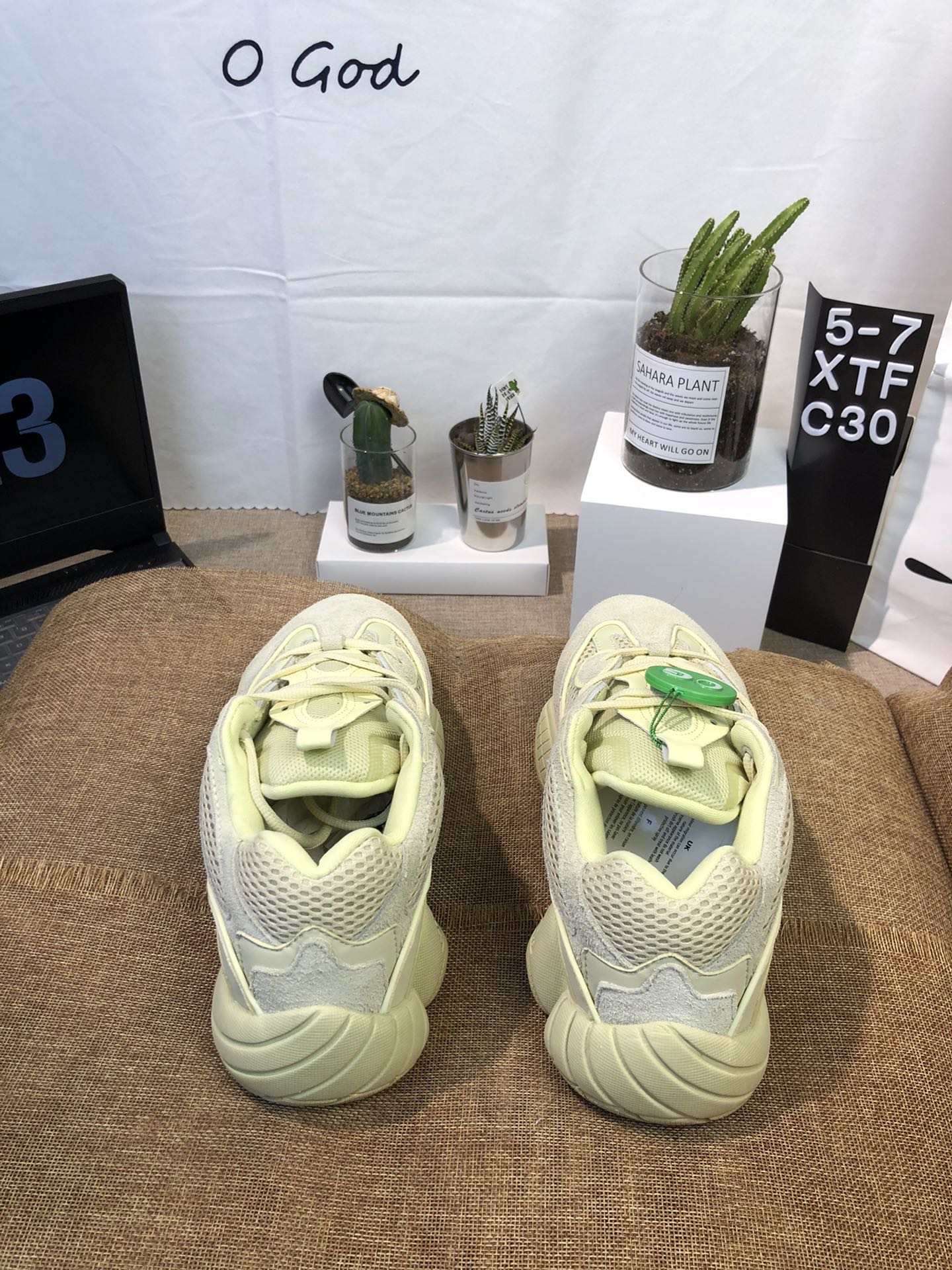 Yeezy 500 Mens/Women's Sneakers Shoes 36 - 47