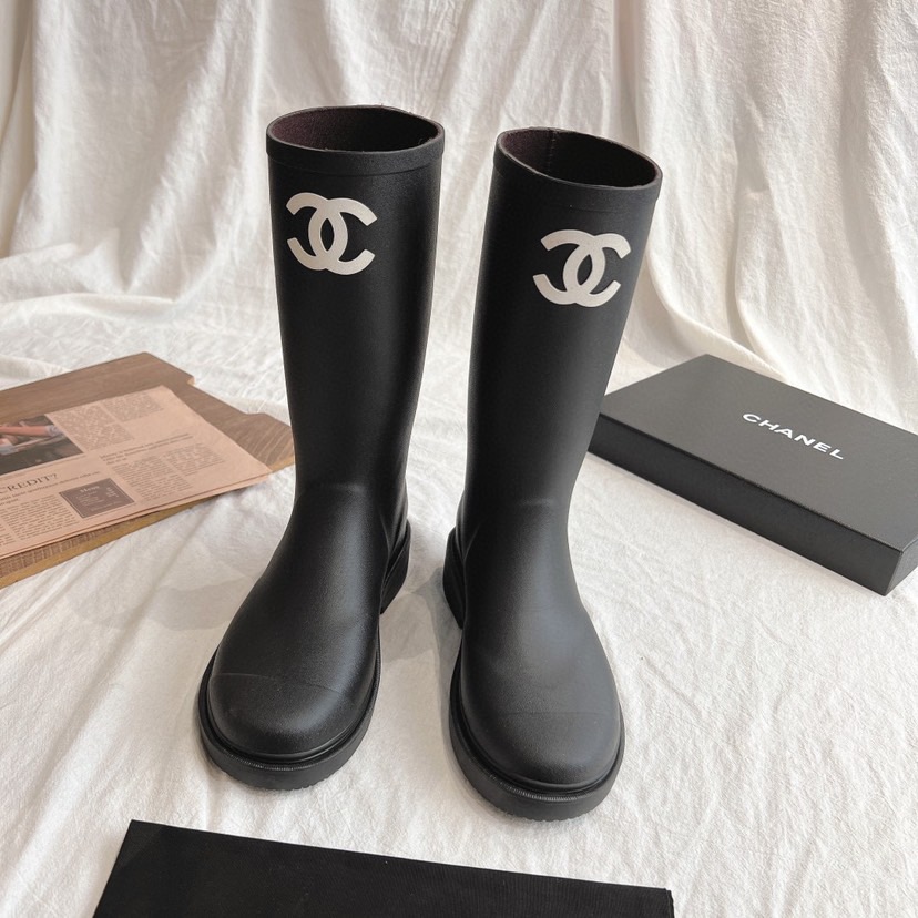 Chanel Women Boots Size 35-41