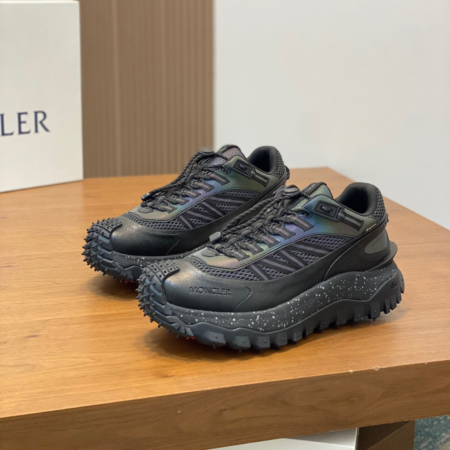 Moncler Trailgrip Gtx Sneaker Size 40-45