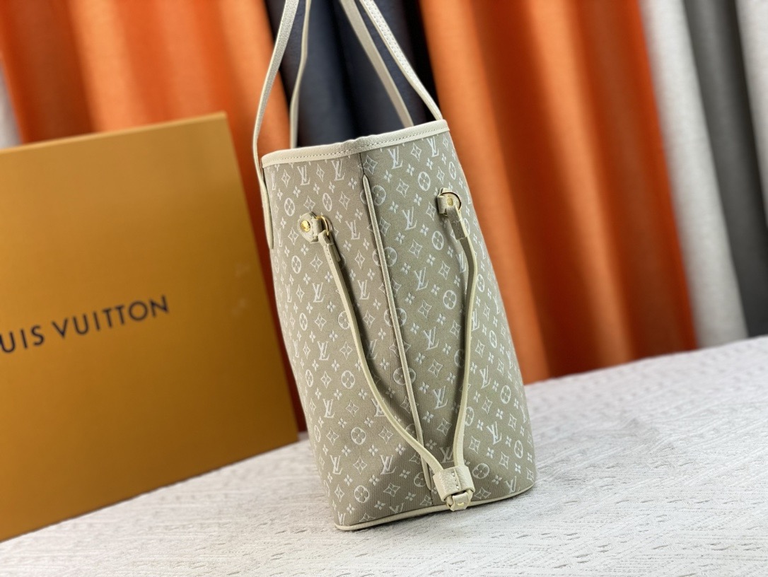 Louis Vuitton Shopping Bags 31*28*14cm