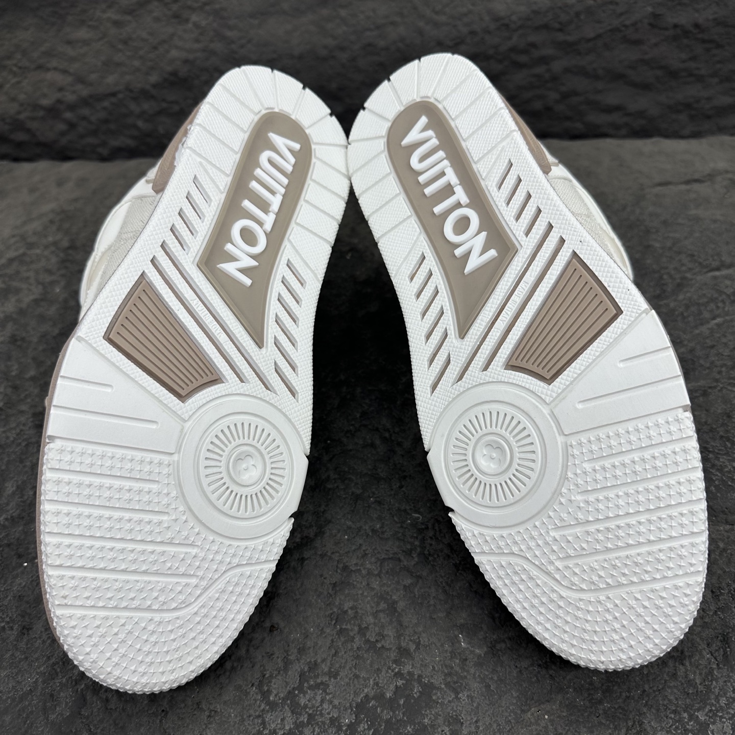 Louis Vuitton LV Trainer Sneaker Size 36-46