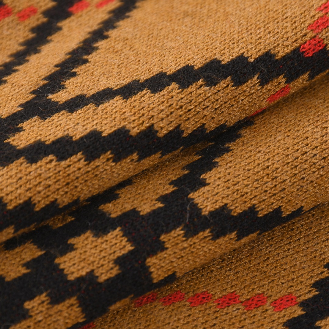 Burberry Unisex Sweatshirt Size S-XL