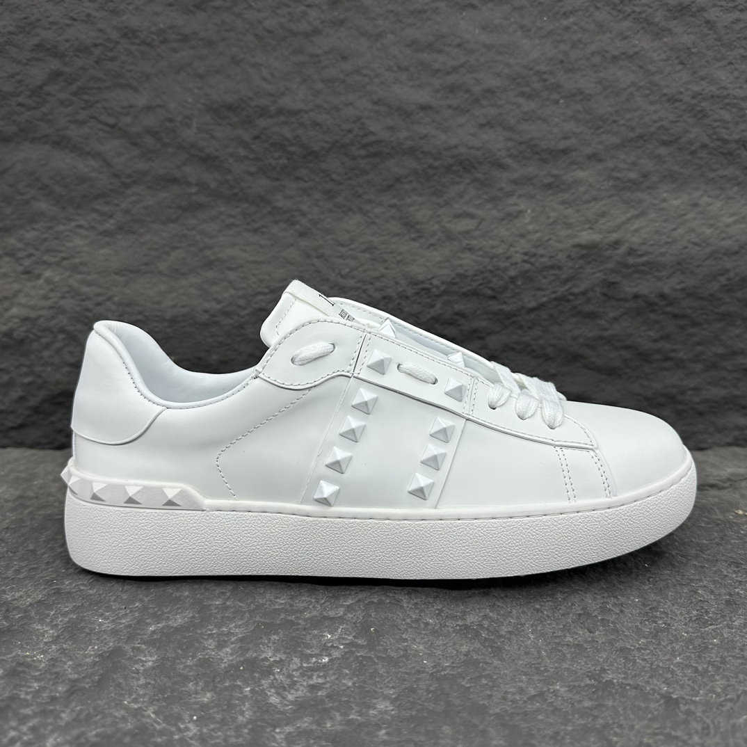 Valentino Rockstud Untitled Sneaker Size 36-46