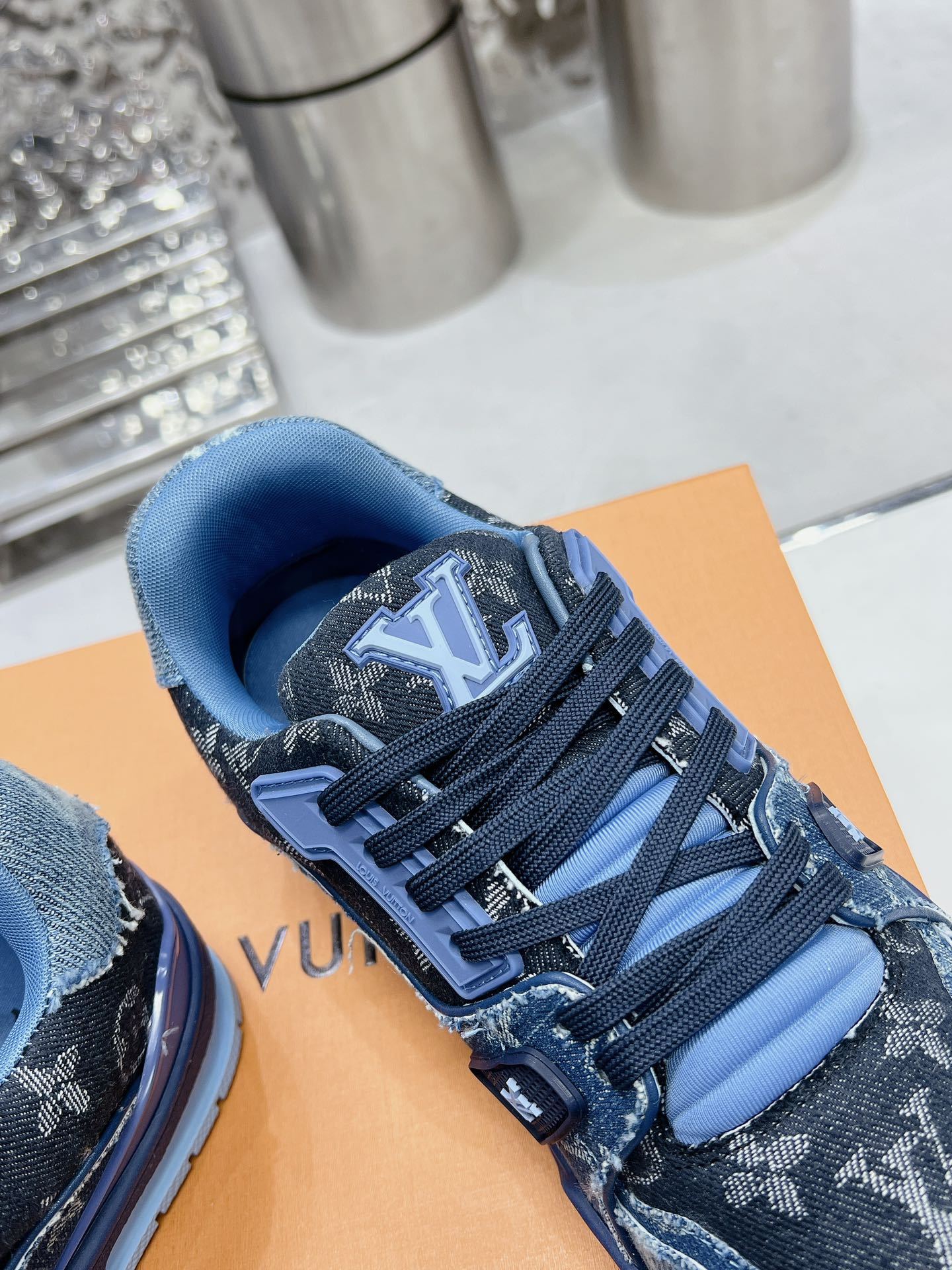 Louis Vuitton Trainer Sneaker size 36-46