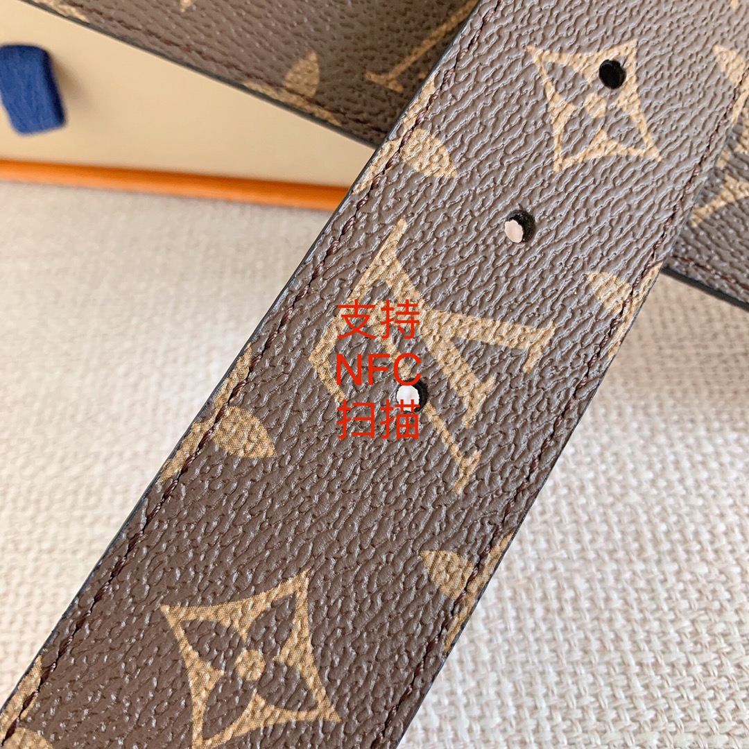 Louis Vuitton Men Belt Width 4cm