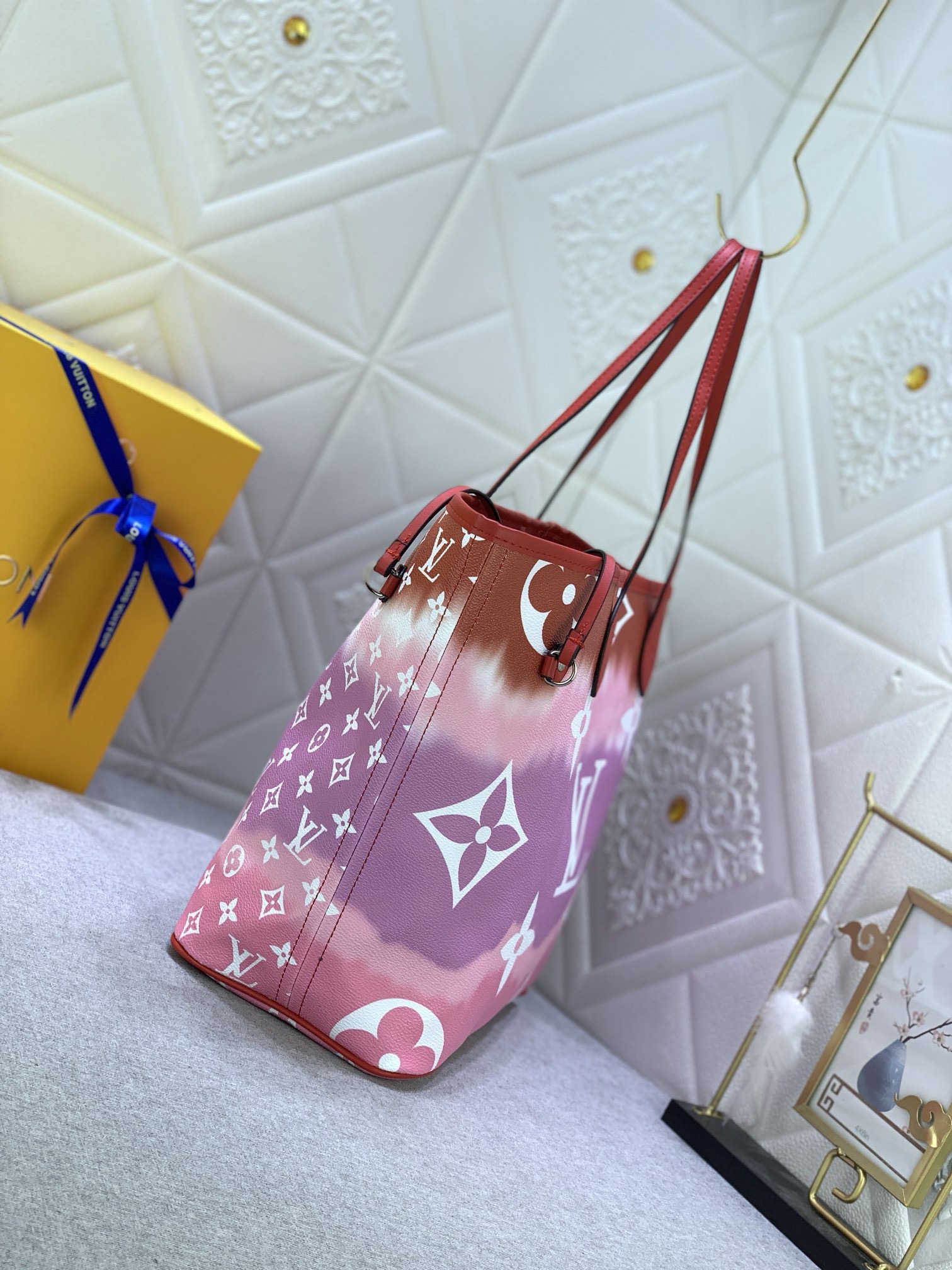 Louis Vuitton Shopping Bags 31*28.5*17cm