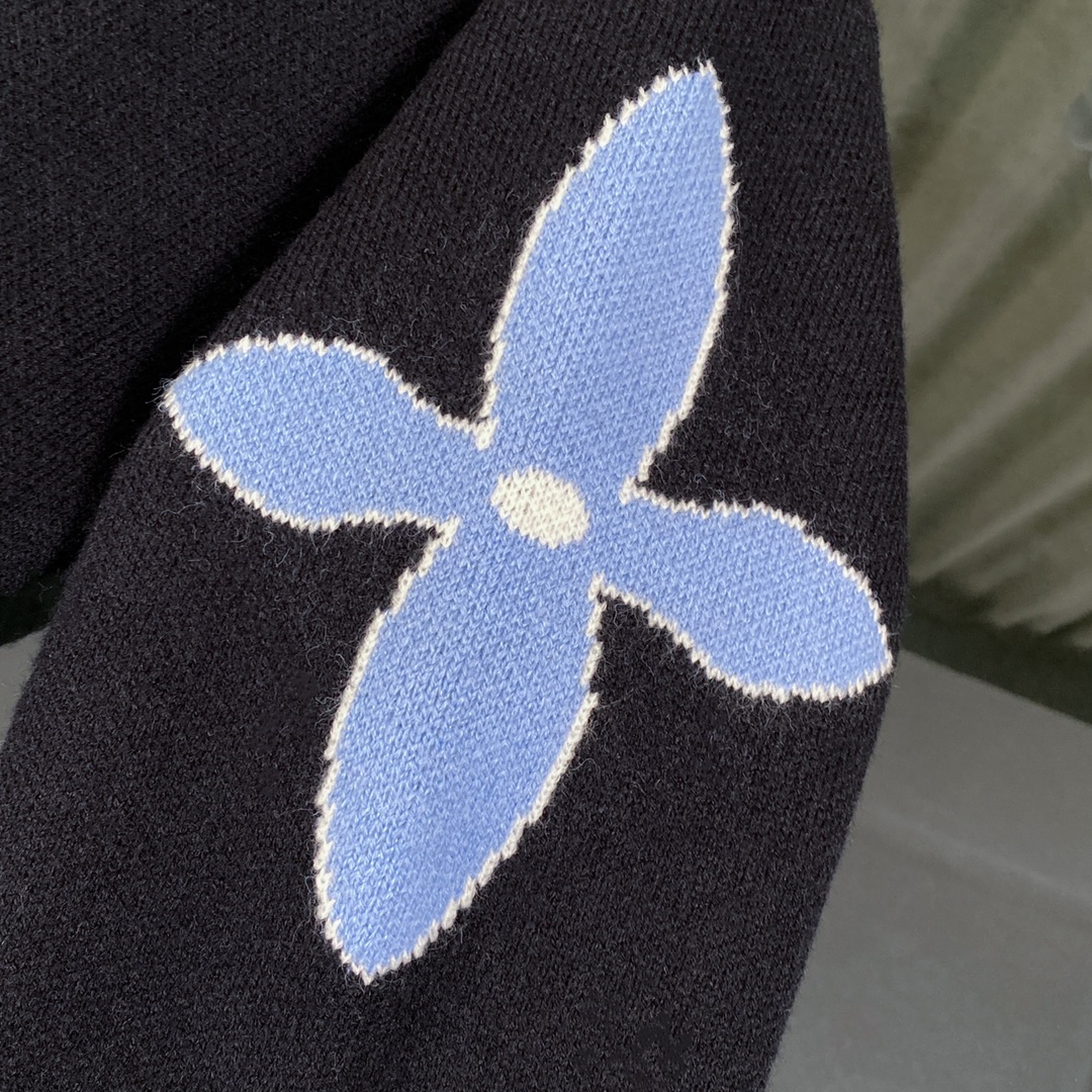 Louis Vuitton Unisex Sweatshirt Size S-L