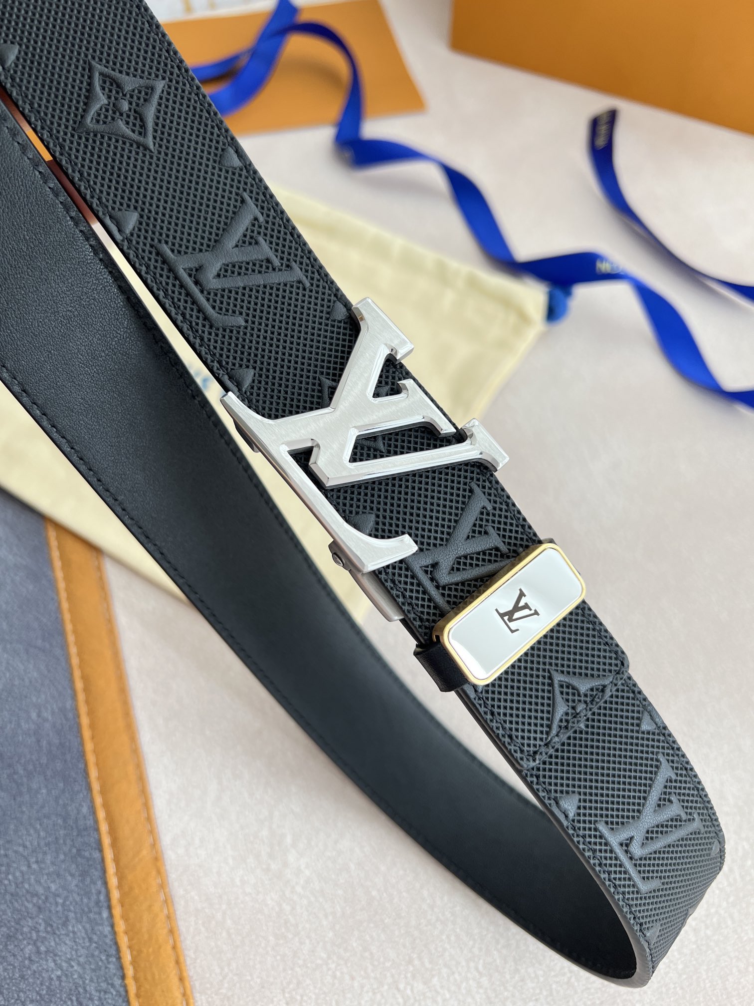 Louis Vuitton Men Belt Width 3.5cm