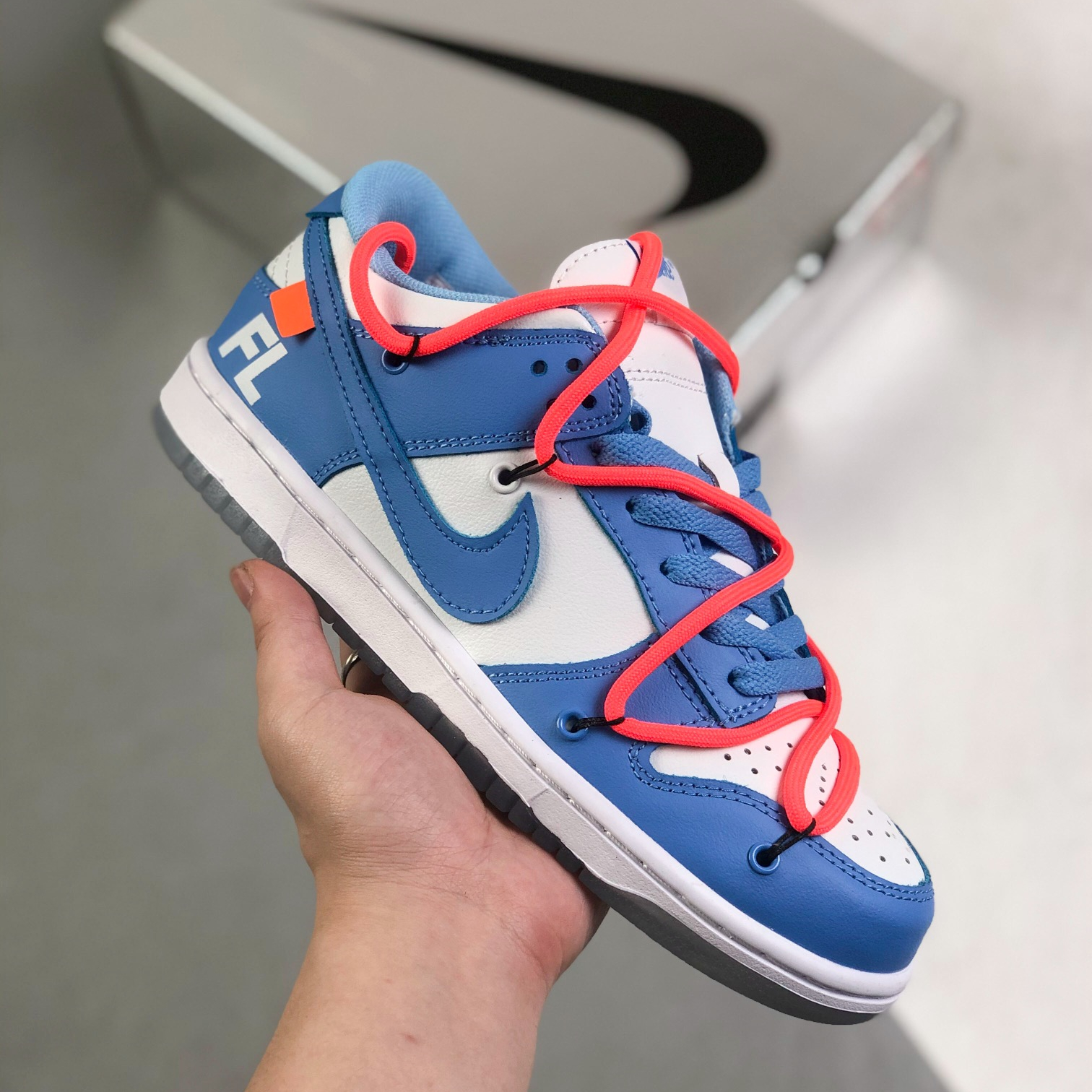 Nike Dunk Low x OFF White Top Sneakers  Gr. 36-45