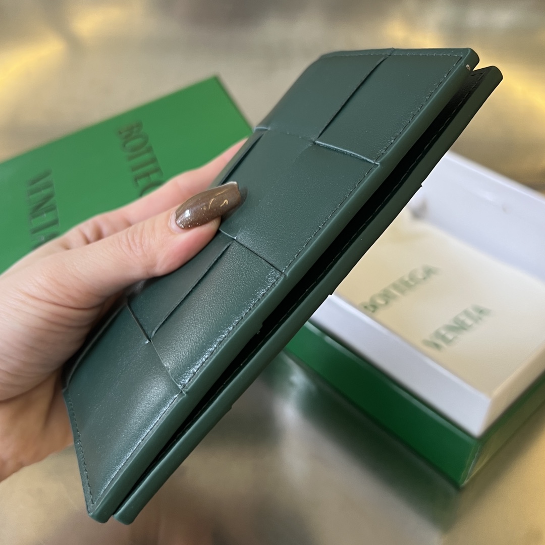 Bottega Veneta Card Holder Size 13*10cm