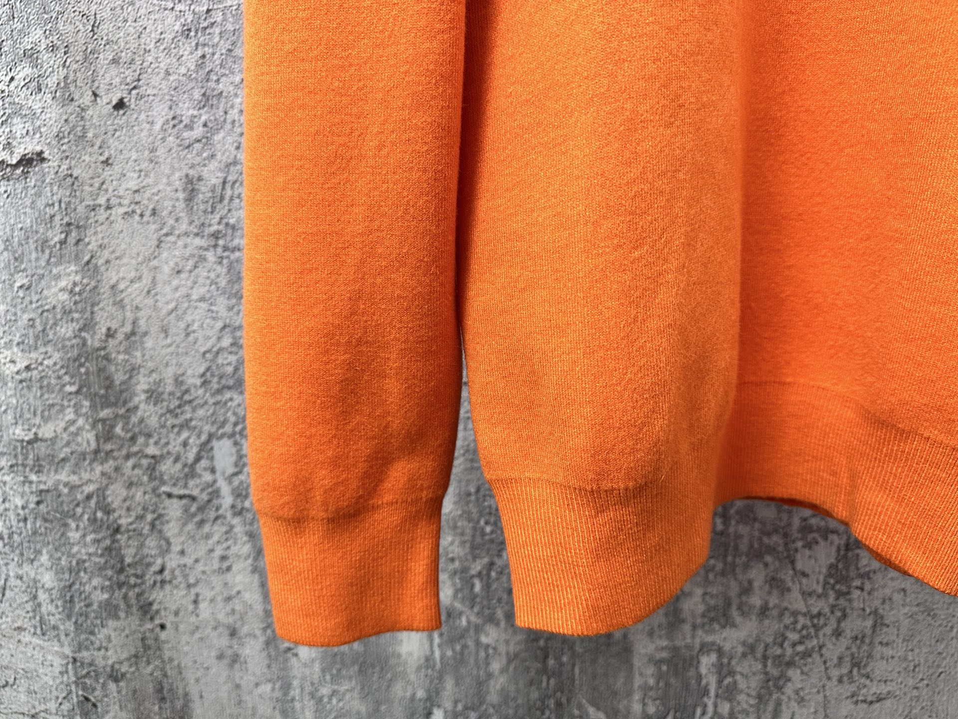 Louis Vuitton Unisex Sweatshirt Size S-XXXL