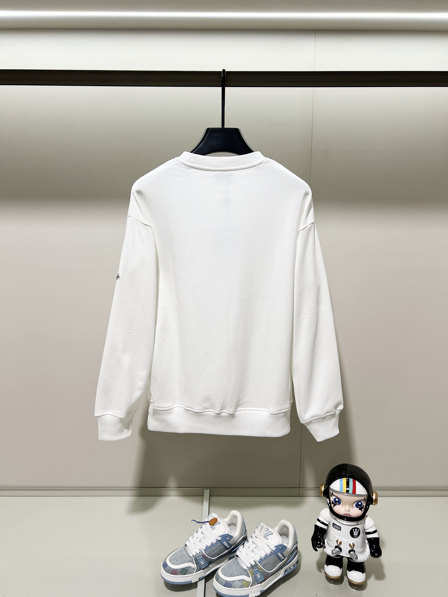 Moncler Unisex Sweatshirt Size S-XL