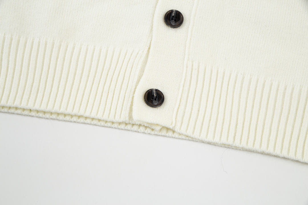 Ami Unisex Sweatshirt Size S-XL