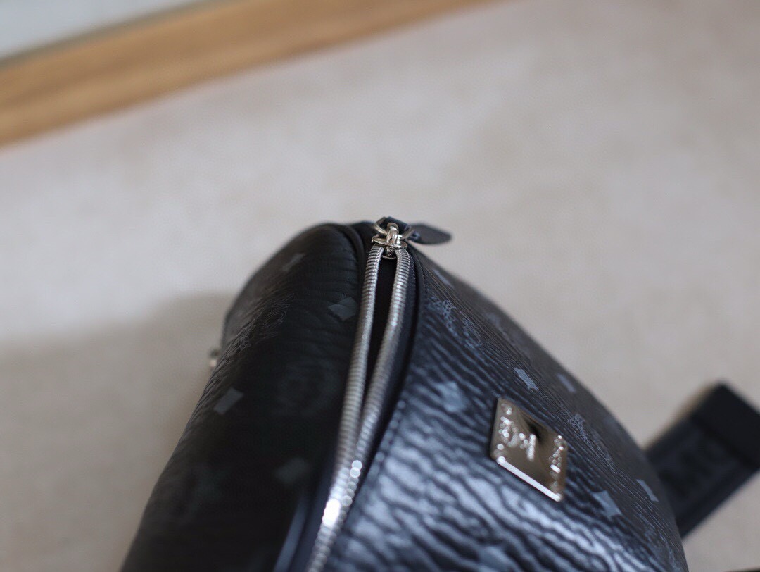 MCM Shoulder Bags 33*7*11cm