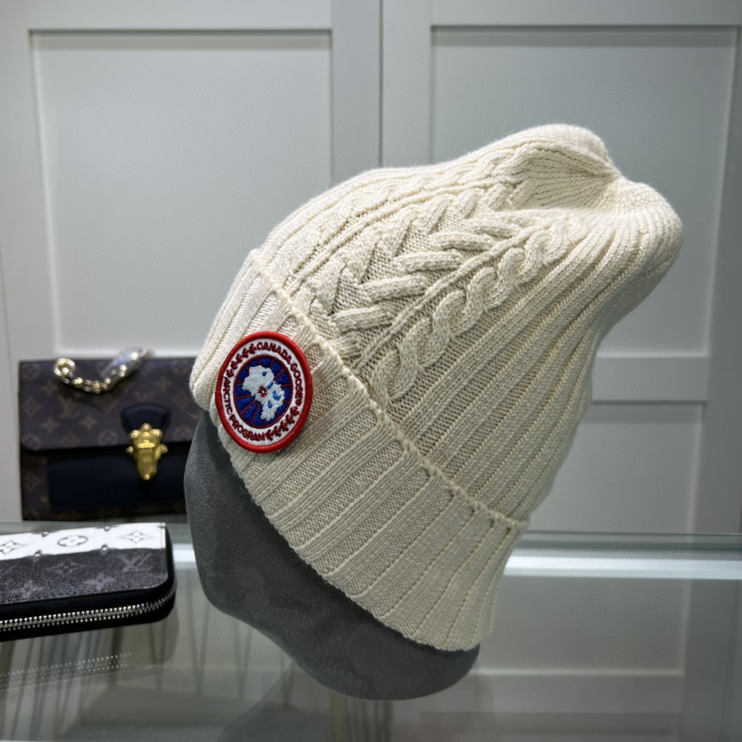 Canada Goose Knitted Hat