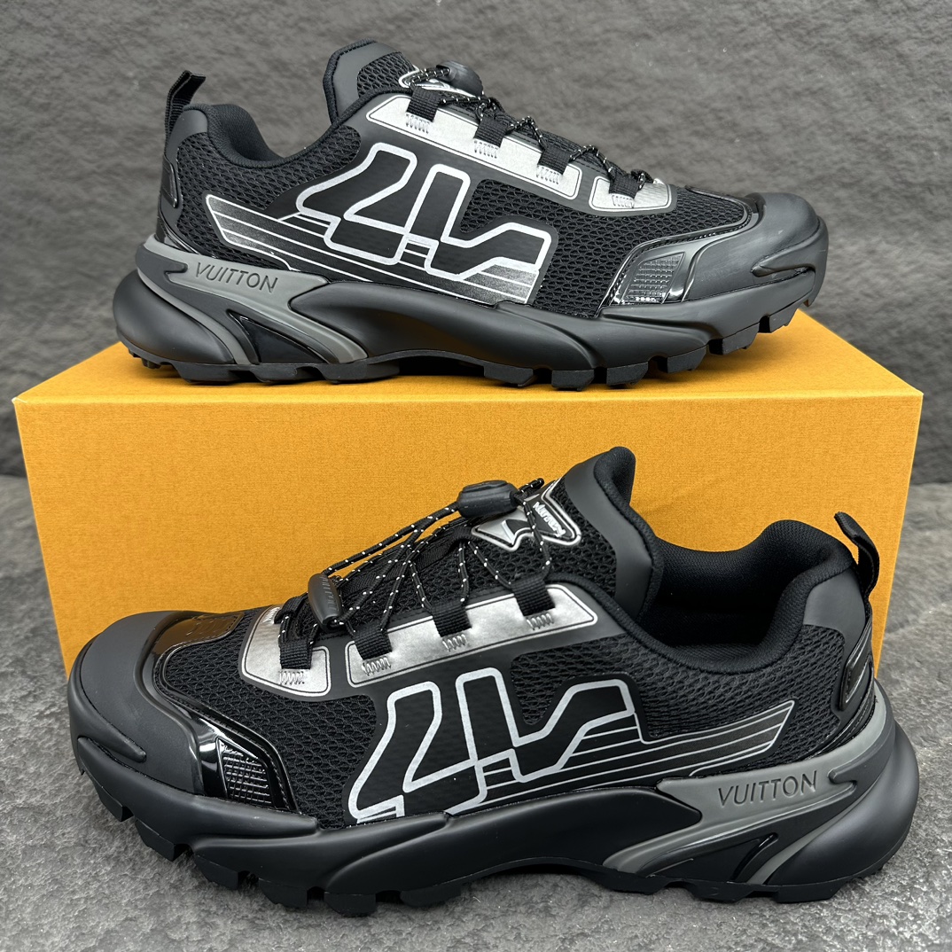 Louis Vuitton LV Runner Tatic Sneaker Size 38-46