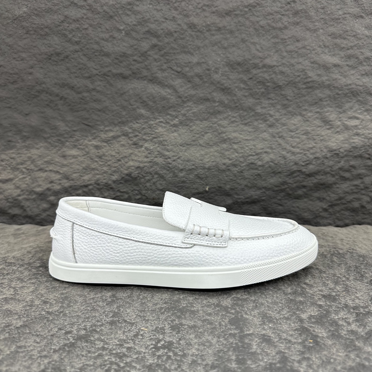 Hermes Job Unisex Loafers Size 35-46