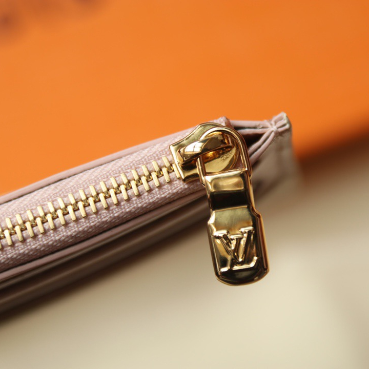 Louis Vuitton Slim Purse Size 20*11*0.5cm M80348 M80390 N60536