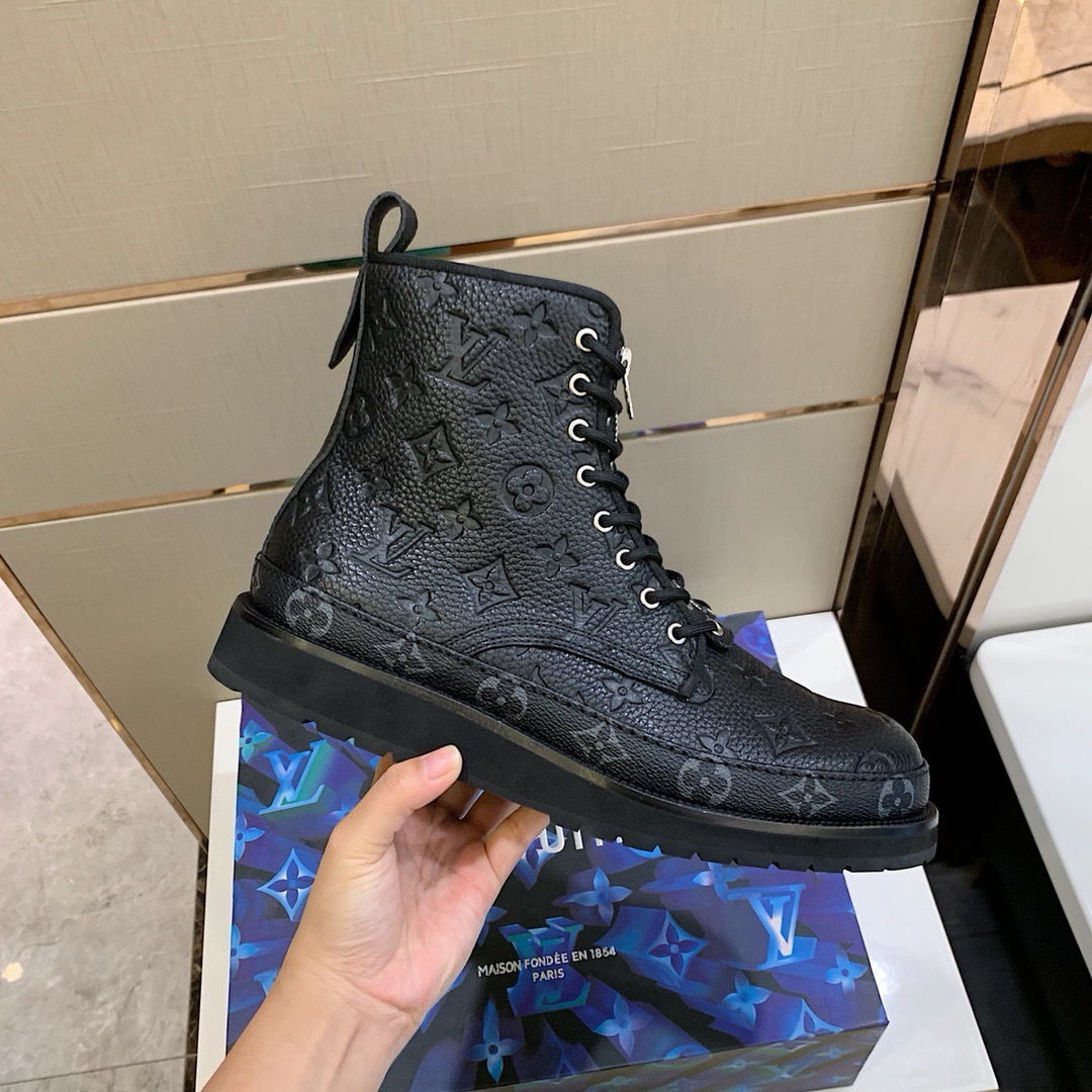 Louis Vuitton Mens New Boots Size 40-45