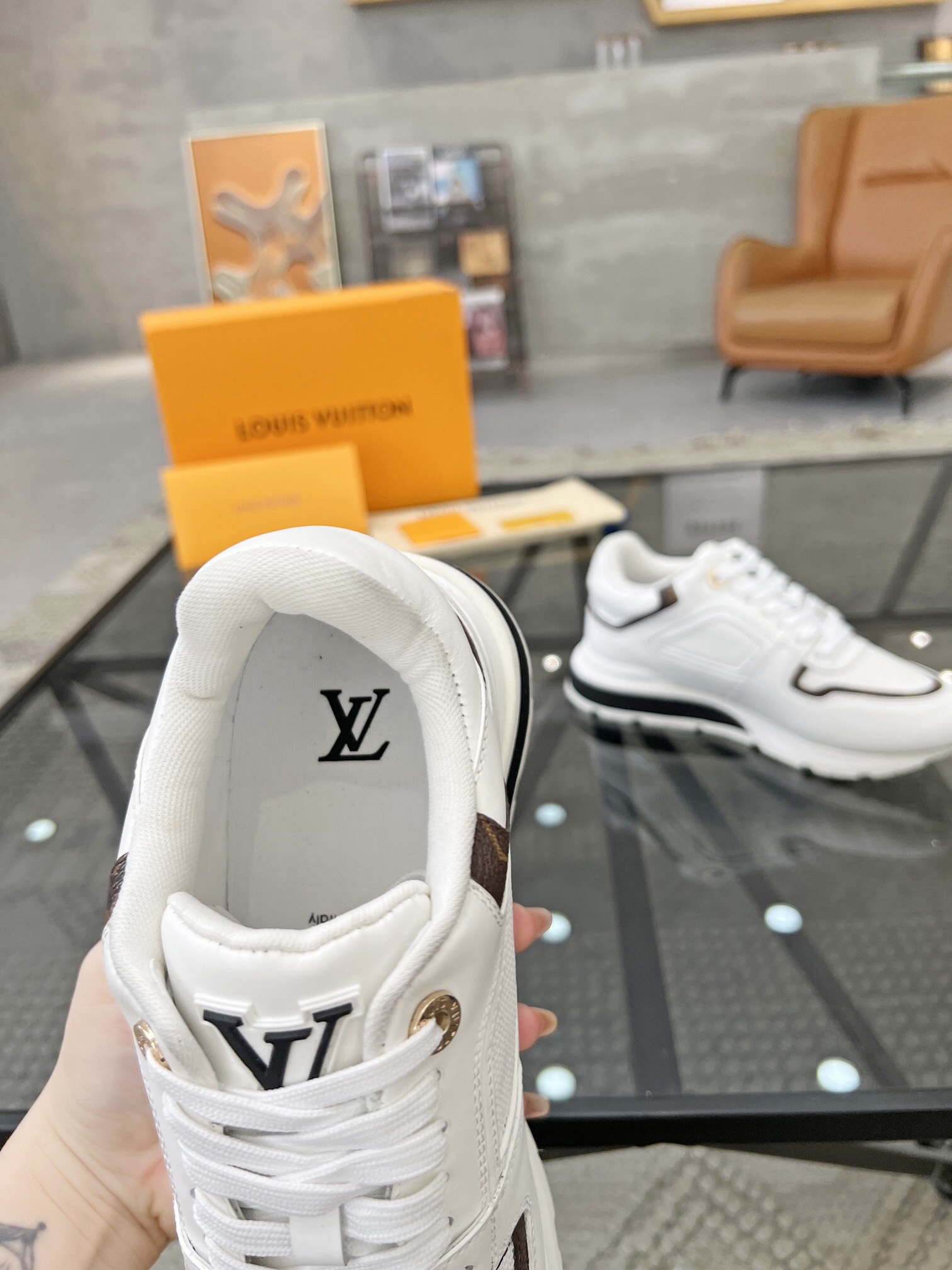 Louis Vuitton 2024ss Runaway Sneaker Size 40-46