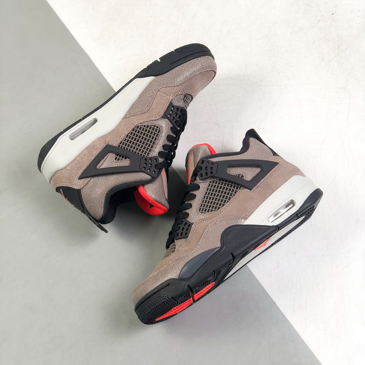 Nike Air Jordan 4 Sneakers Shoes Gr. 36-46