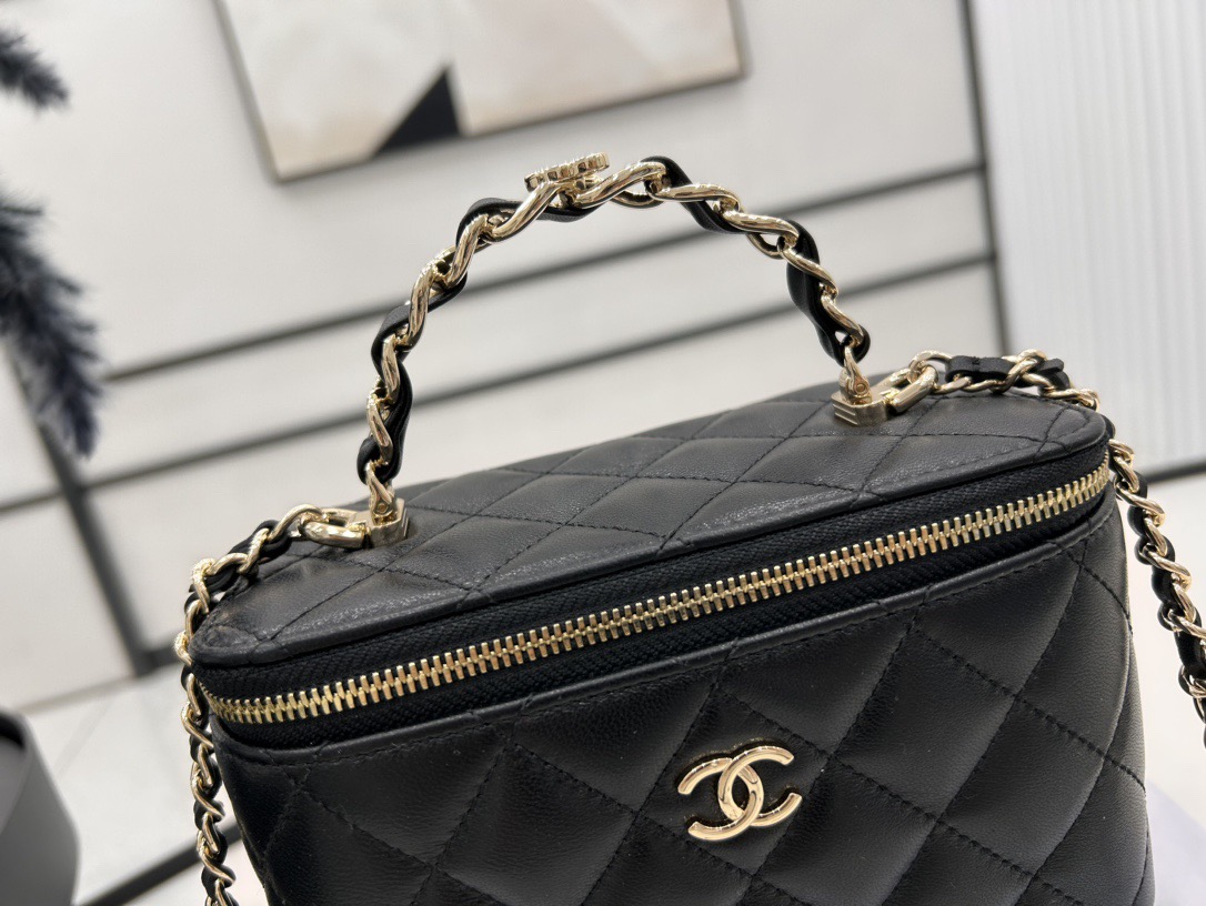 Chanel Women Shoulder Bags Size 17cm