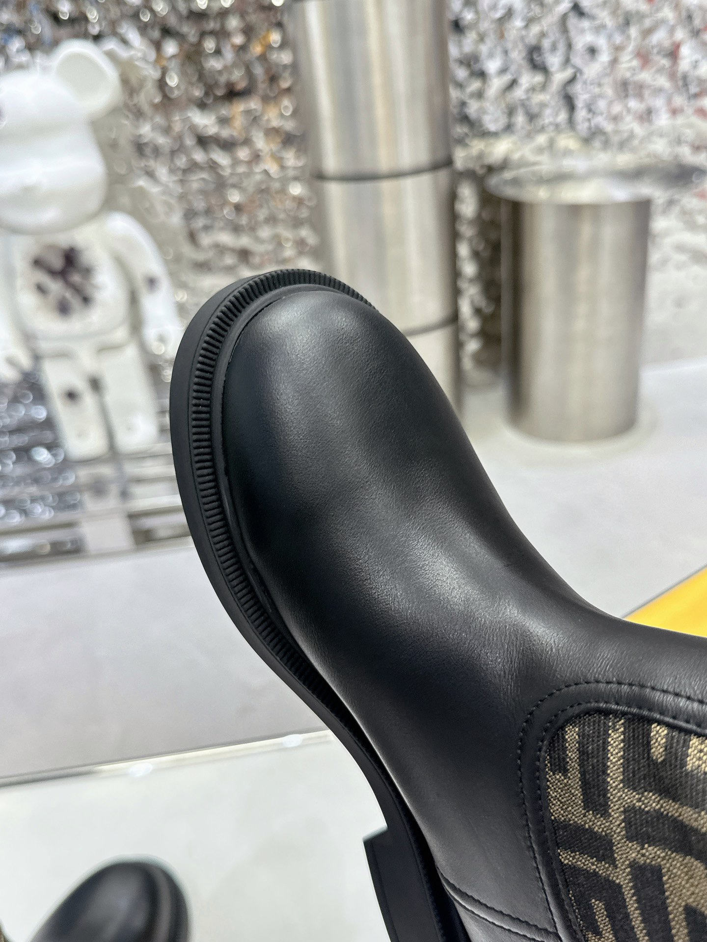 Fendi New Women Boots Size 35-41