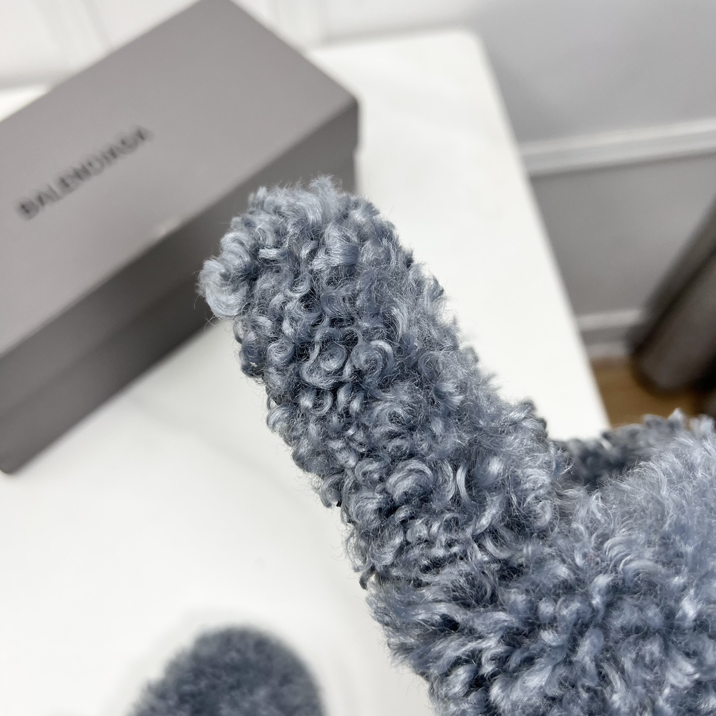 Balenciaga 23fw Women Winter Slippers Size 36-40