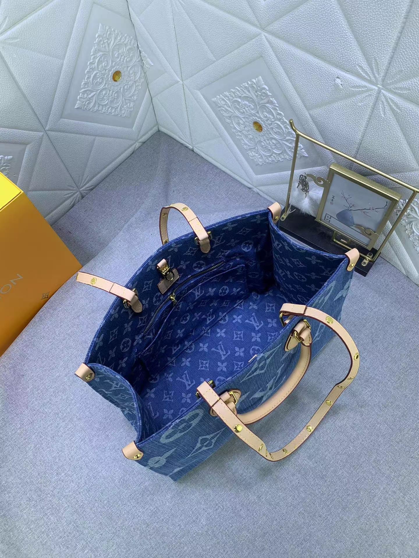 Louis Vuitton Onthego Denim Cowboy Women Handbag 35*27*14cm