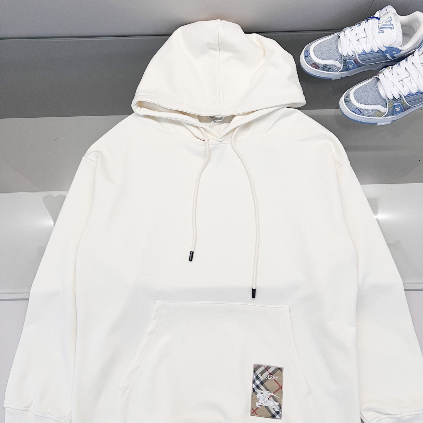 Burberry Unisex Sweatshirt Size S-XL