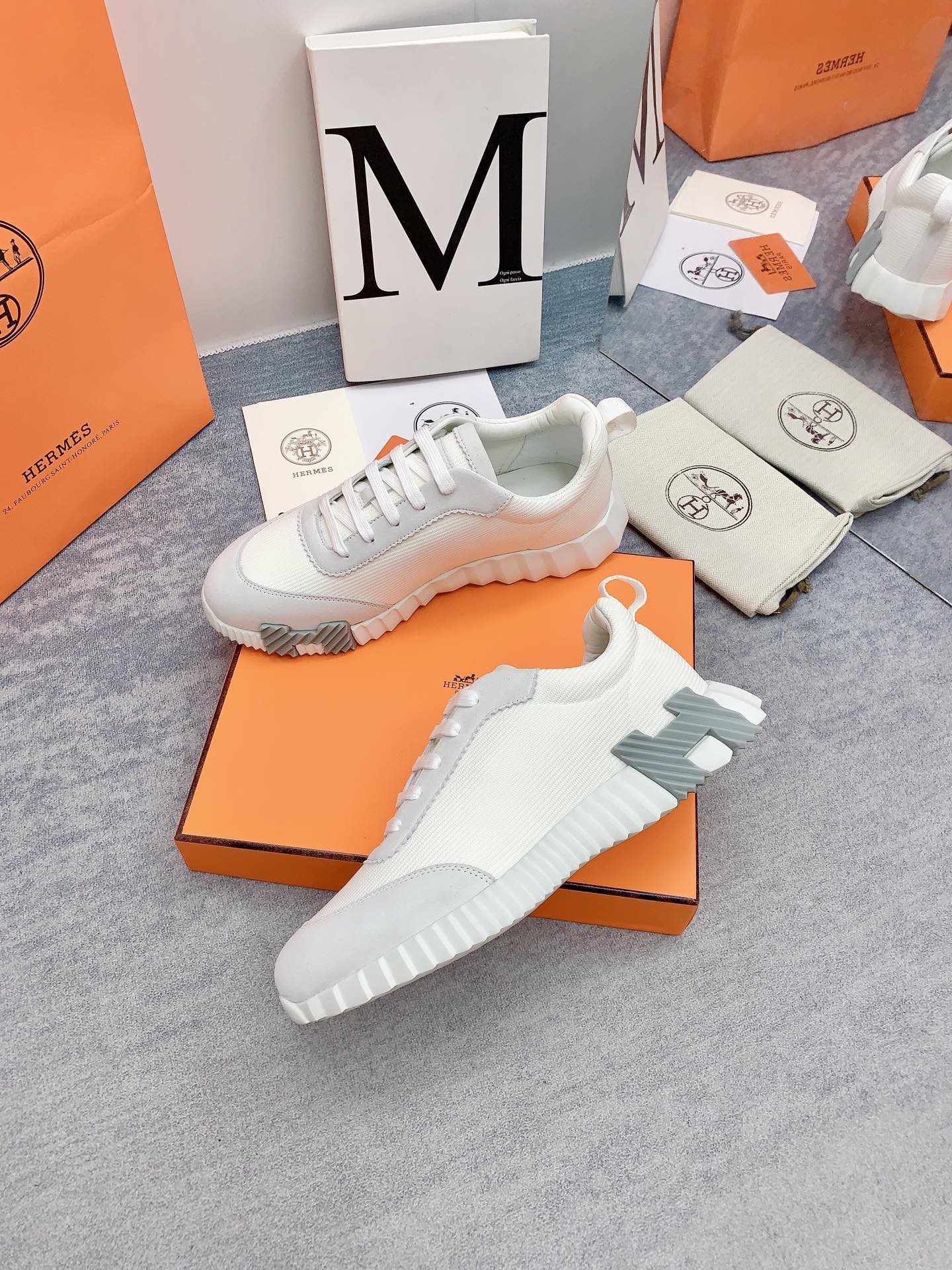 Hermes Bouncing Sneaker Size 36-46