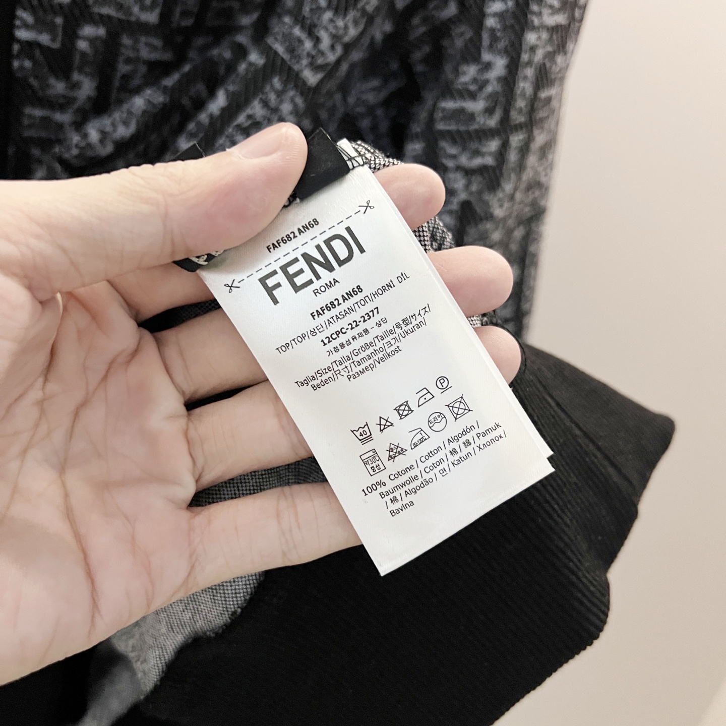 Fendi Unisex Sweatshirt Size S-XL