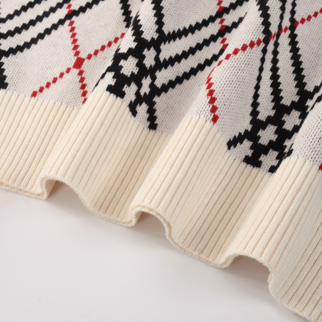 Burberry Unisex Sweatshirt Size S-XL