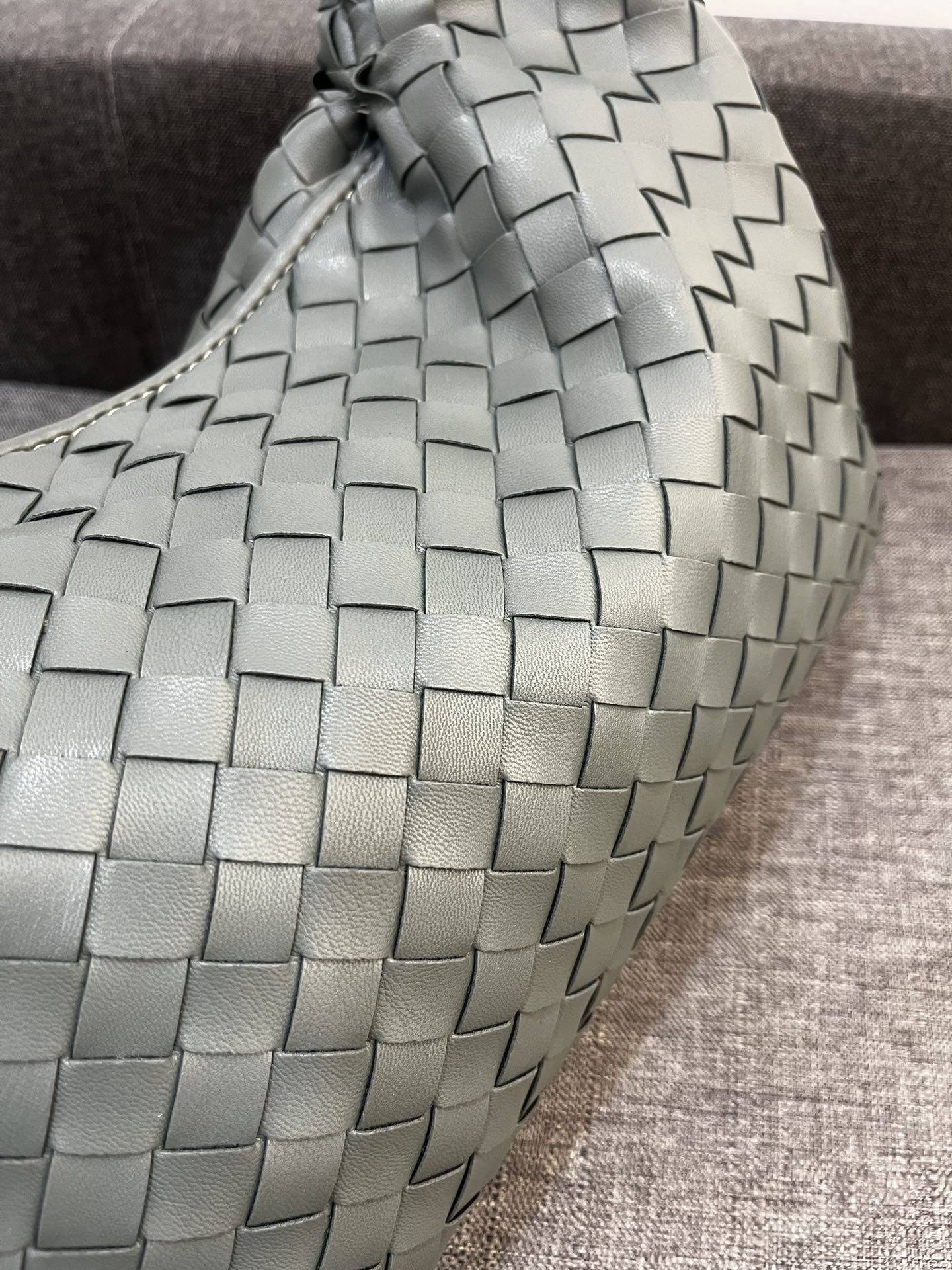 Bottega Veneta HO Shoulder Bags 40*24cm