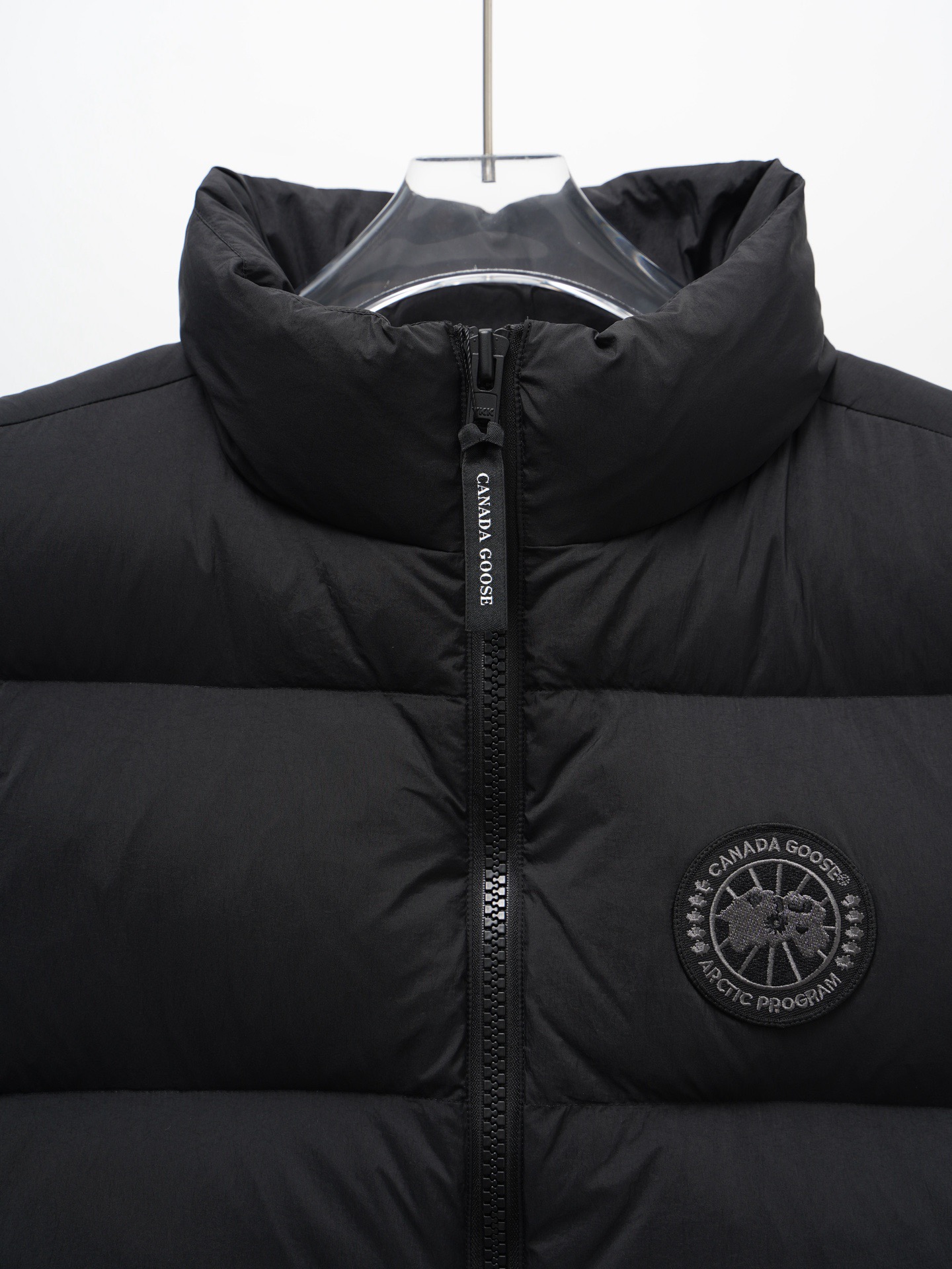 Canada Goose 2804M Lawrence Vest-WD Men Winter Vest Size XS-XXL