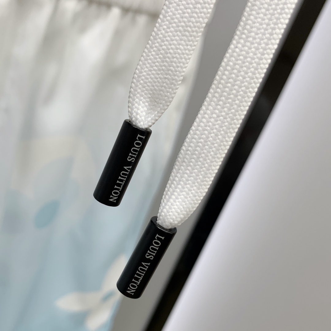 Louis Vuitton Sommeranzug Size M-XXL