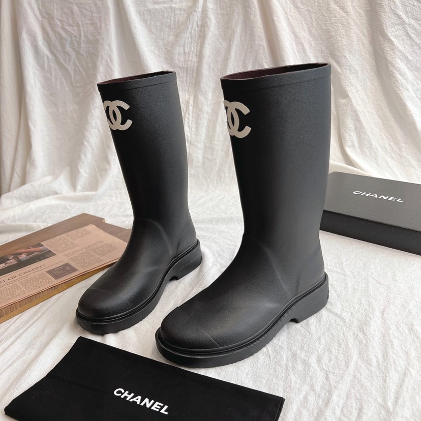 Chanel Women Boots Size 35-41