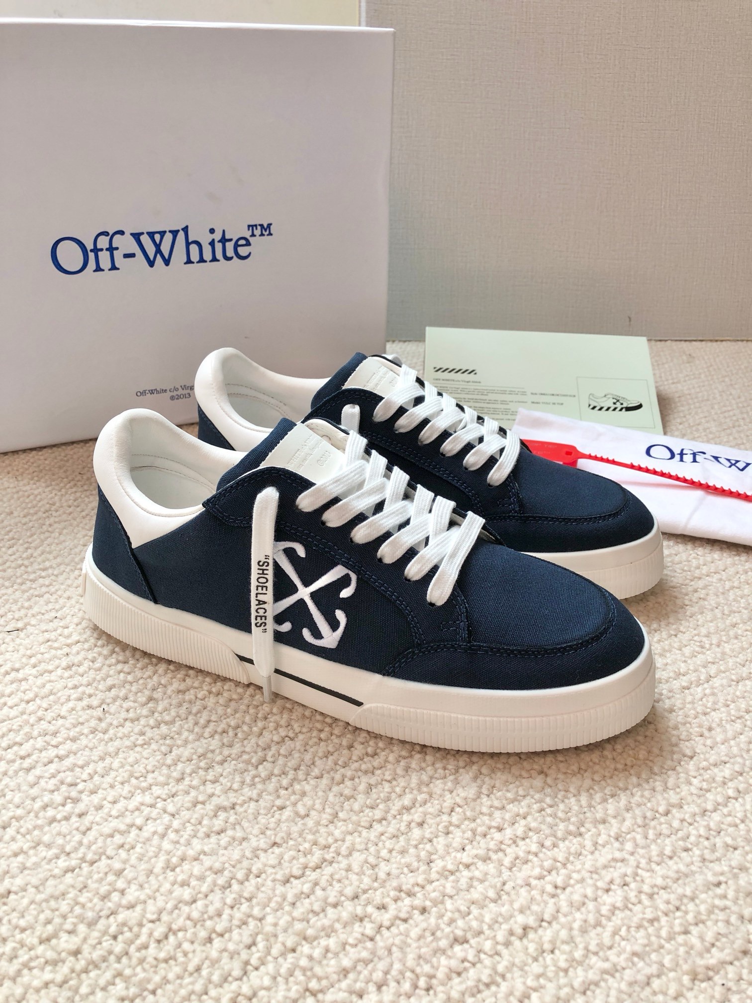 OFF White 2024ss New Low Vulcanized Sneaker Size 36-45