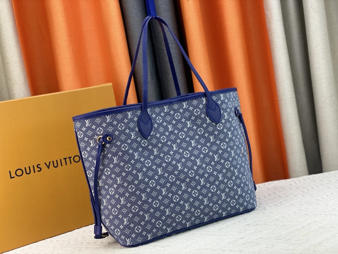 Louis Vuitton Shopping Bags 31*28*14cm
