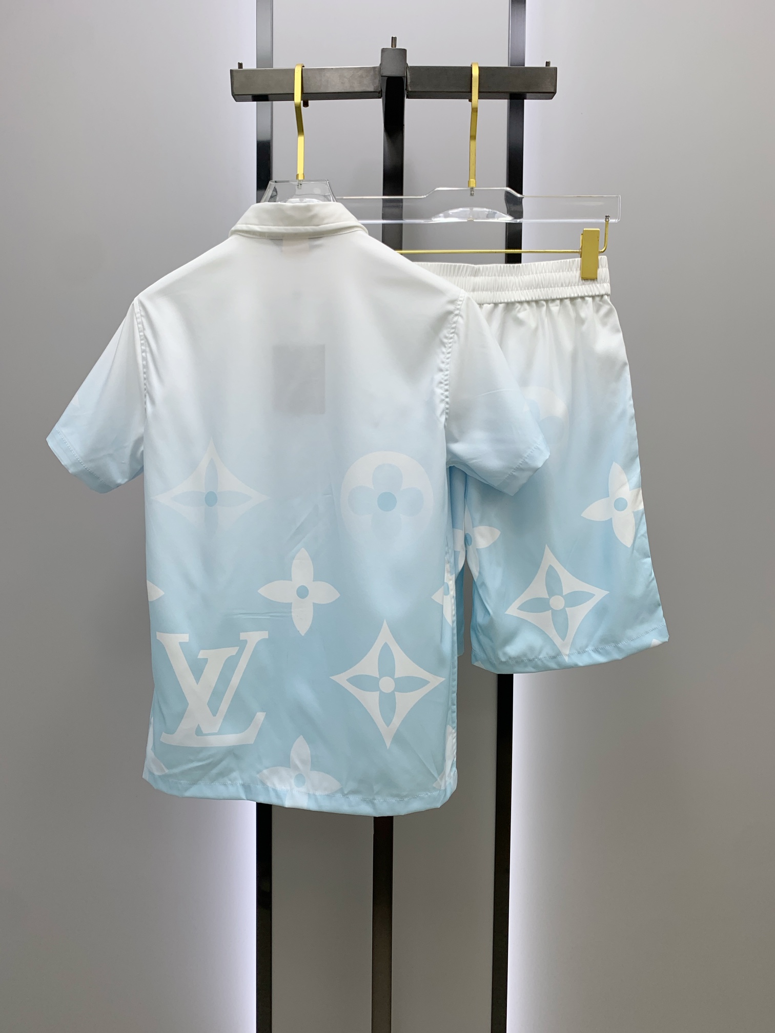 Louis Vuitton Sommeranzug Size M-XXL