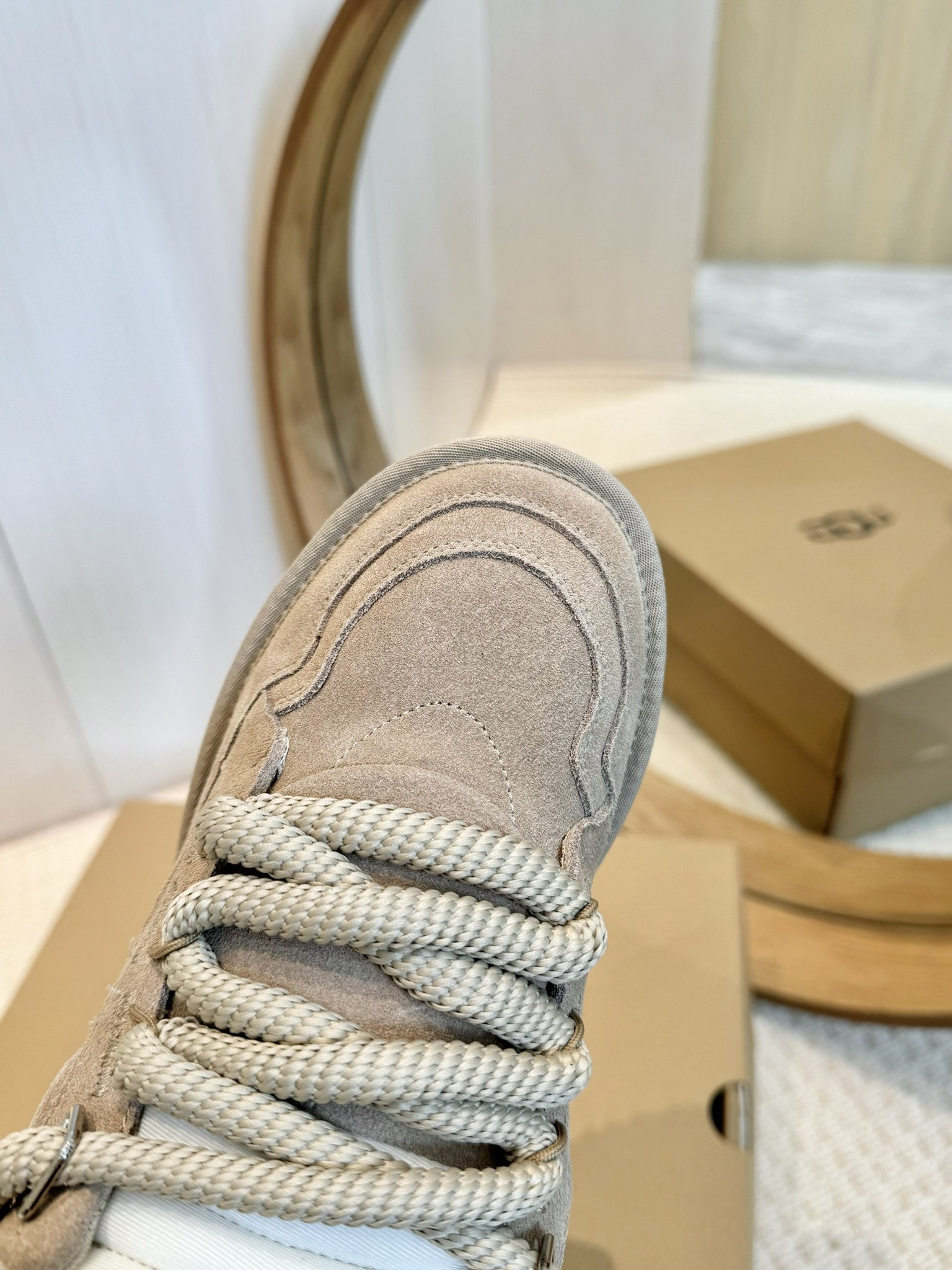 UGG Women Boots Size 35-40