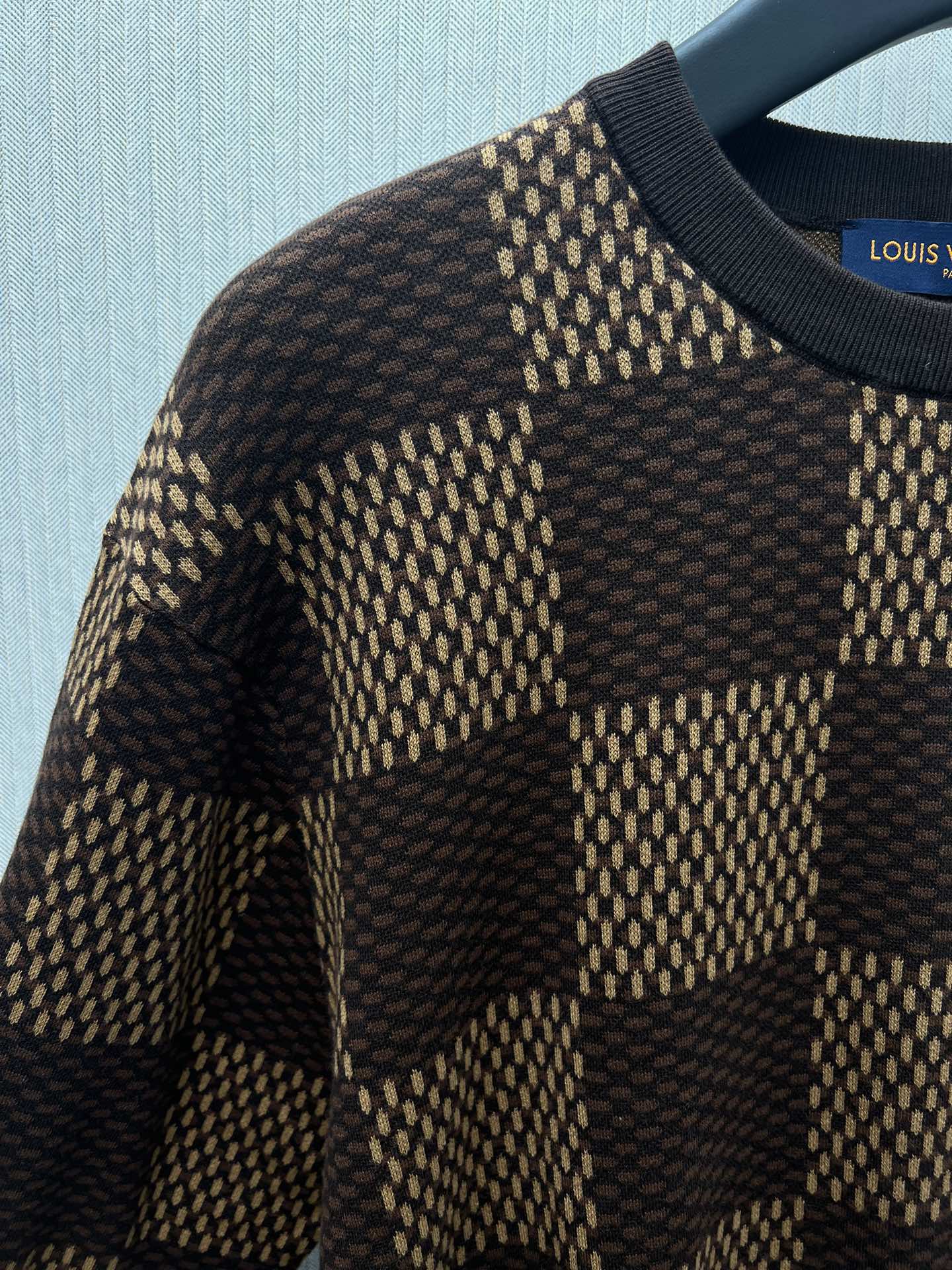 Louis Vuitton Unisex Sweatshirt Size S-XL