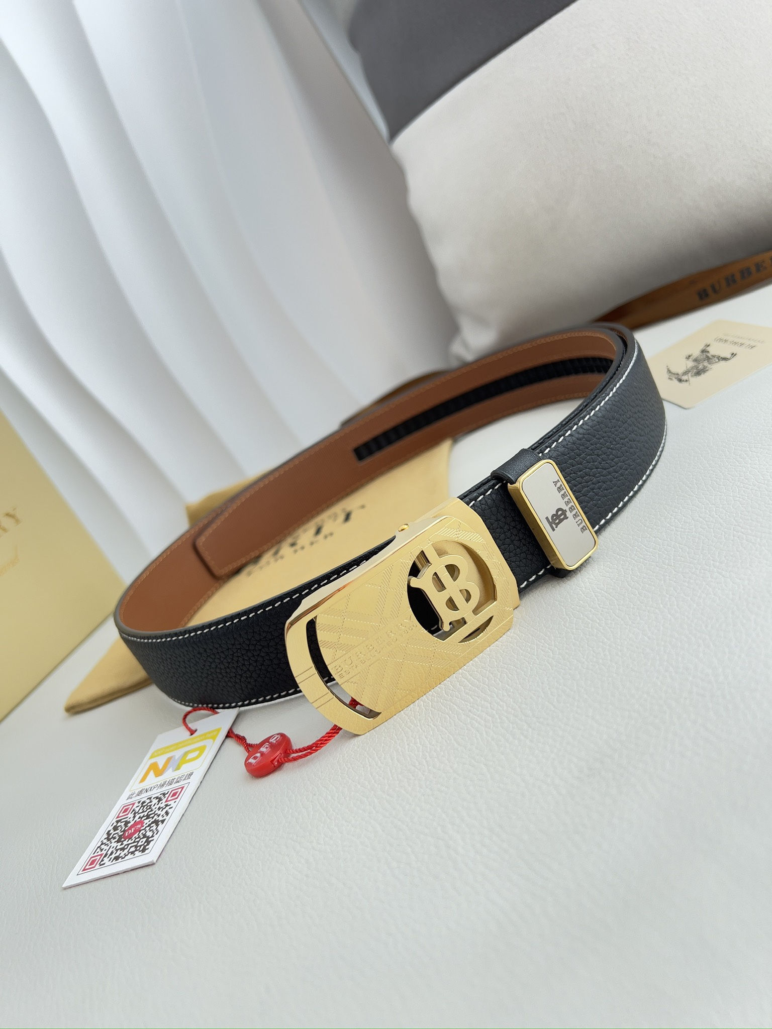 Burberry Men Belt Width 3.5cm