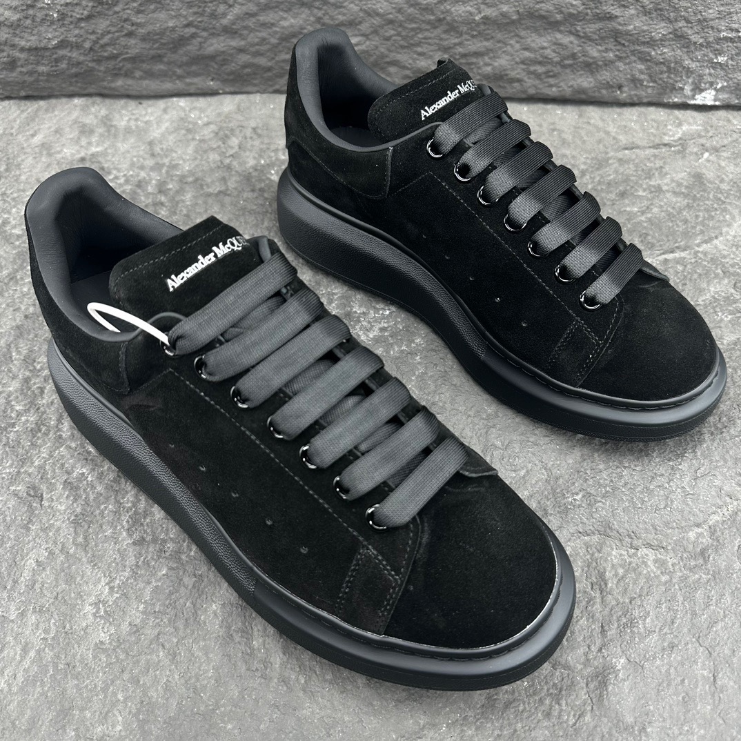 Alexander McQueen Oversized Sneaker size 36-46