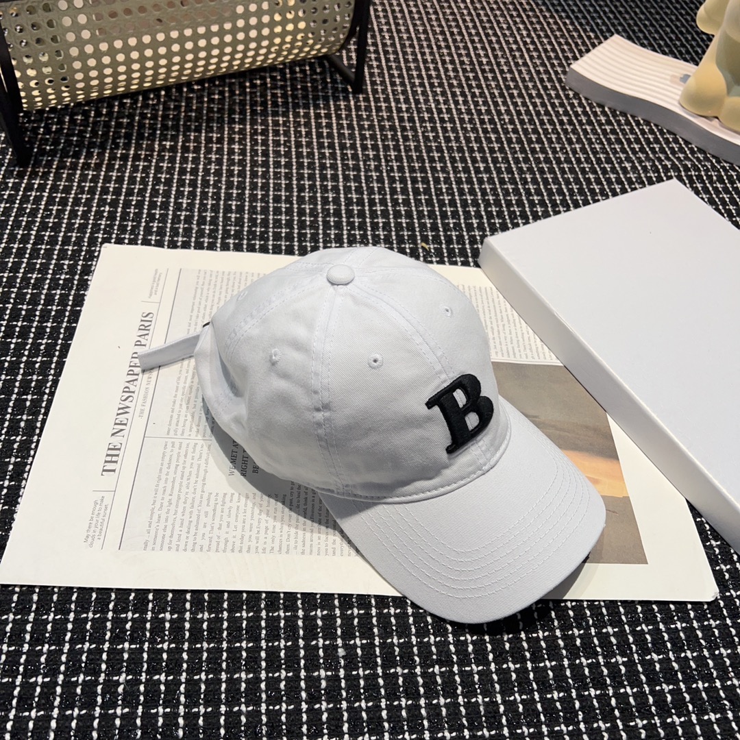 Balenciaga Baseball Cap