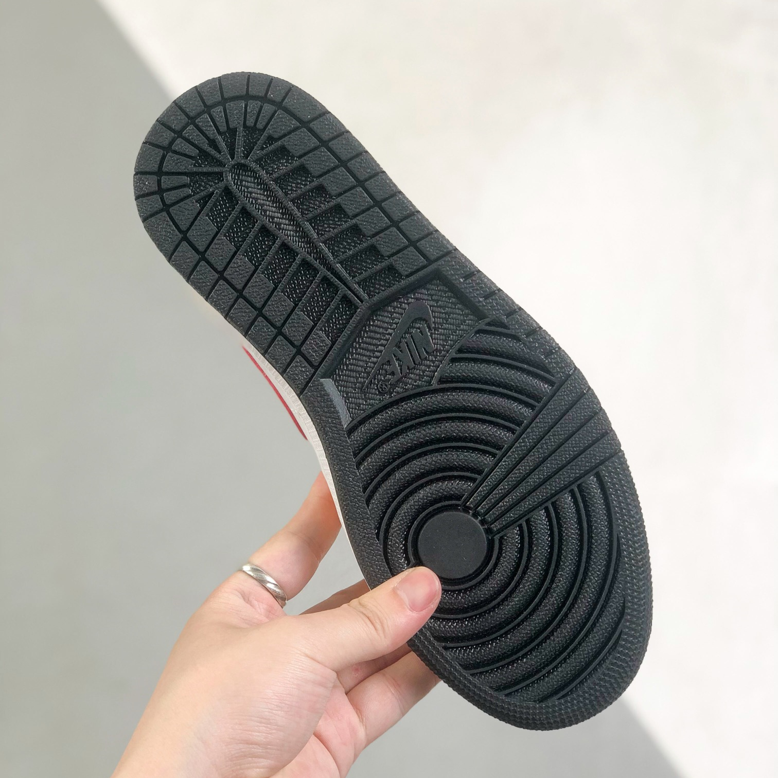 Nike Air Jordan 1 High Top Sneakers Shoes Gr. 36-46